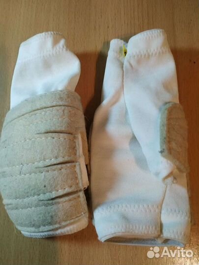 Накладки эластичные на руки для борьбы