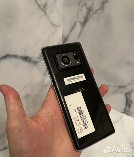 Sharp Aquos R6, 12/128 ГБ