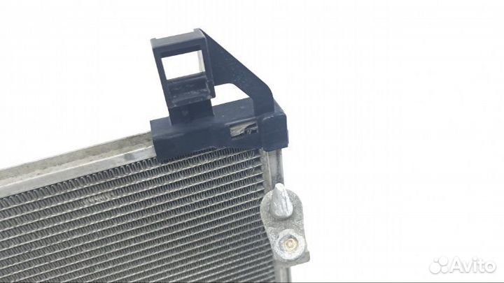 Радиатор кондиционера Toyota Ractis NCP105 2006