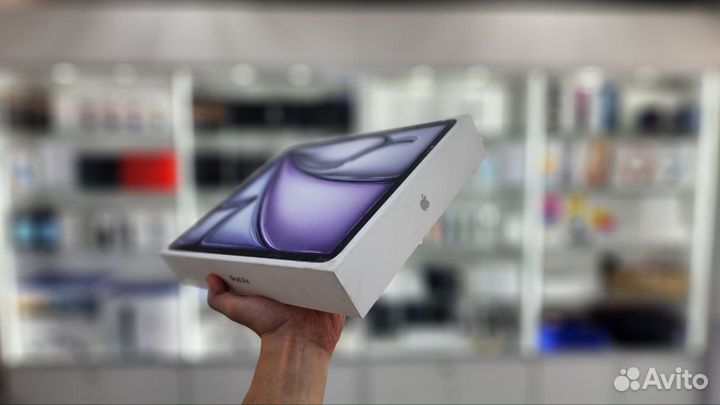 Планшет Apple iPad Air 13