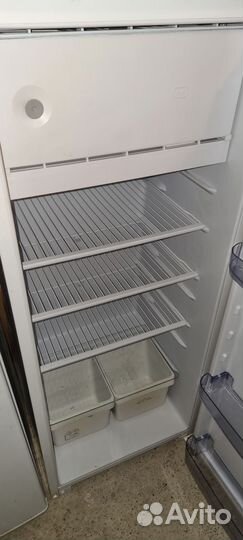 Холодильник Бирюса 6е, без ремонтов