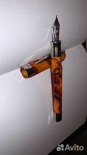 Перьевая ручка Visconti Opera