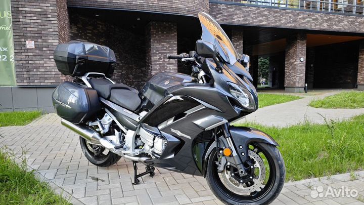 Европейская туристическая Yamaha FJR1300