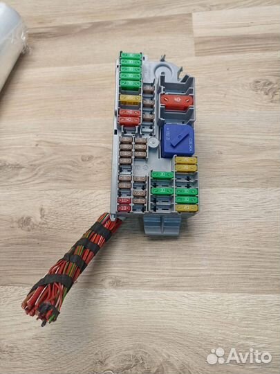 Распределитель тока BMW X3 G01 2018 61146807487