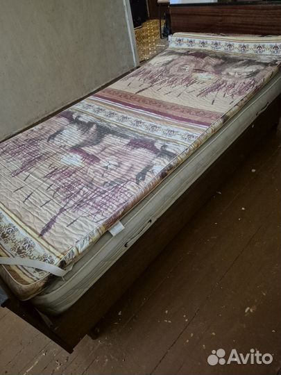 Кровать с Матрасом бу