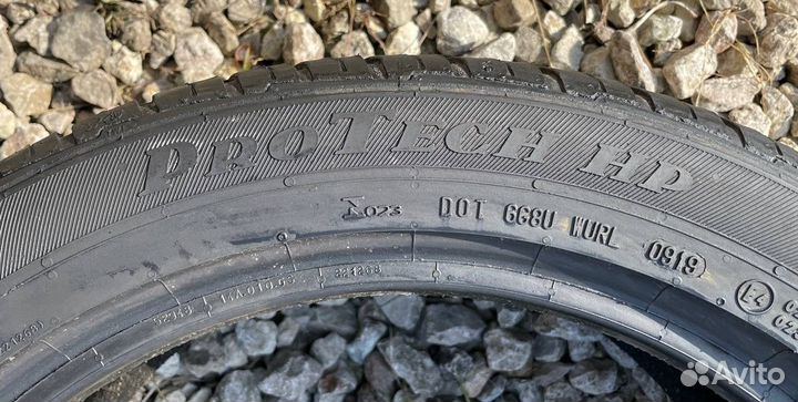 Viking ProTech HP 245/45 R18