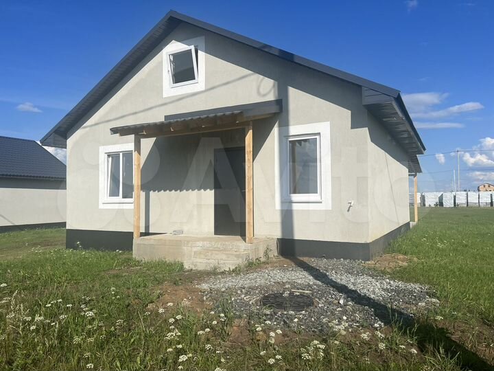 Коттедж 88 м² на участке 8 сот.