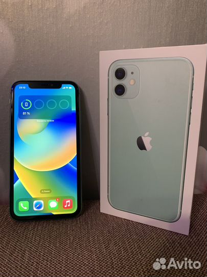 Телефон iPhone 11