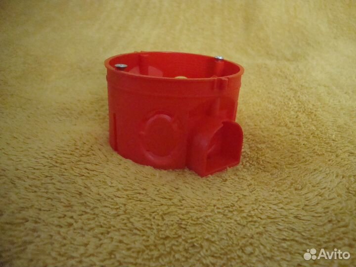 Коробка установочная 80-0500С безгалогенная (HF)