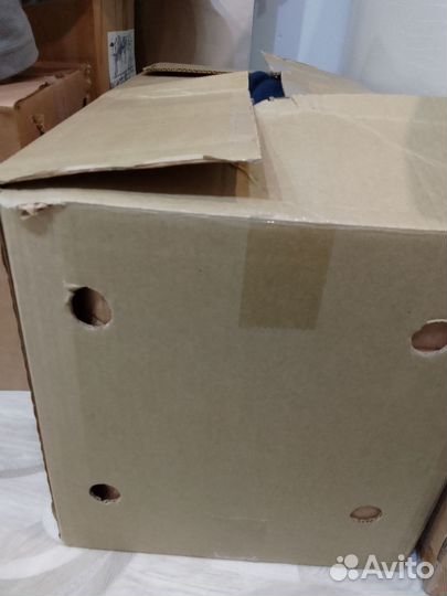 Коробка с вещами