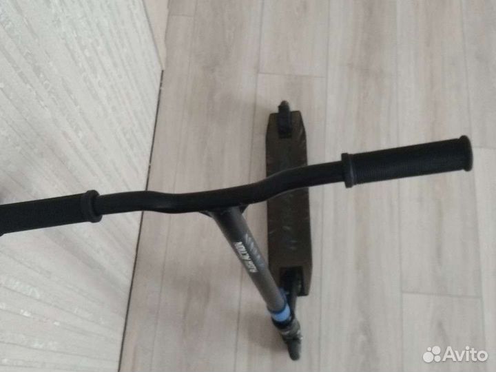 Трюковой самокат Rush action