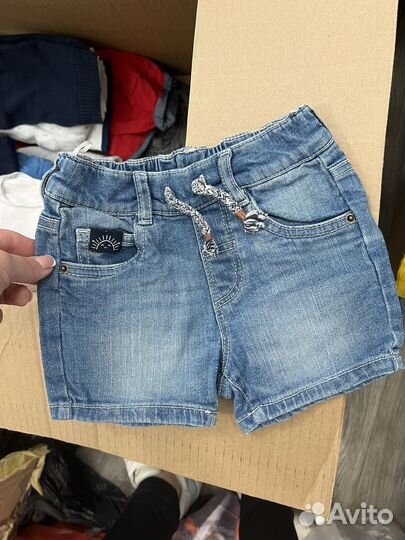 Коробка детских вещей для мальчика