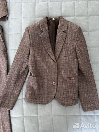 Пиджак (гимназия 3, лицей 2) 122-125 см