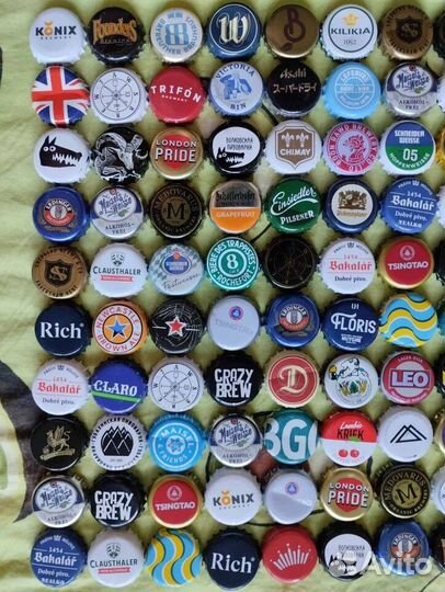 Набор пивных пробок 150 штук, есть повторы