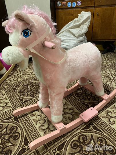 Детская качалка лошадь