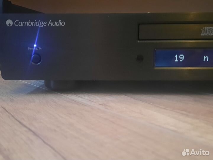 Cd проигрыватель Cambridge audio azure 650c