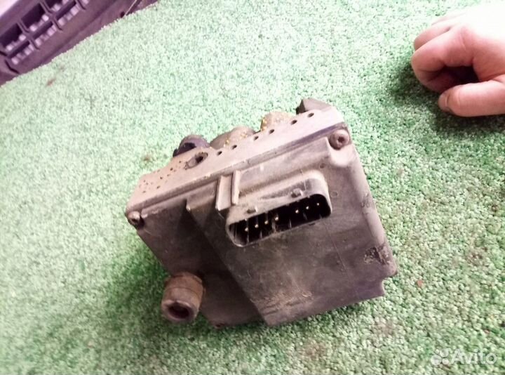 Блок abs Mercedes-Benz W210