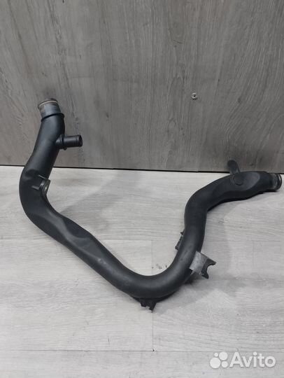 Патрубок охлаждения Opel Zafira A