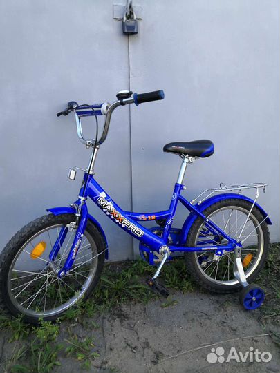 Велосипед подростковый. 18 дюй,на4-9лет, как новый