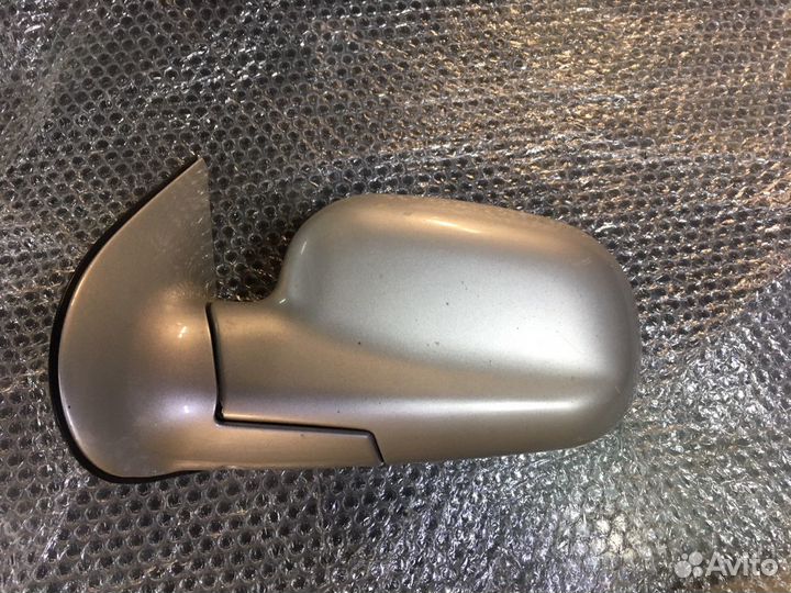 Зеркало заднего вида левое Hyundai Santa Fe Classi