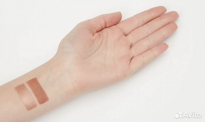 Pastel cosmetics show by pastel monochrome