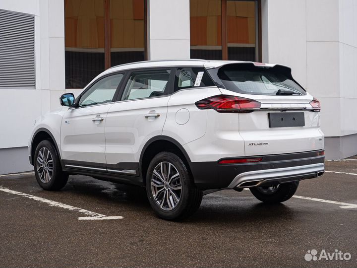 Geely Atlas Pro 1.5 AMT, 2024