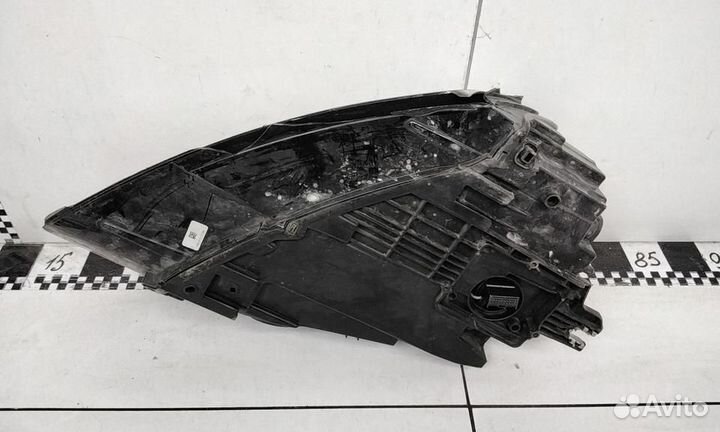 Фара левая Audi Q3 1 Restail ксенон