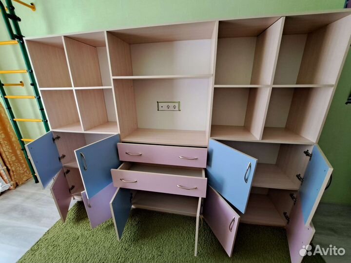 Детский шкаф для игрушек одежды