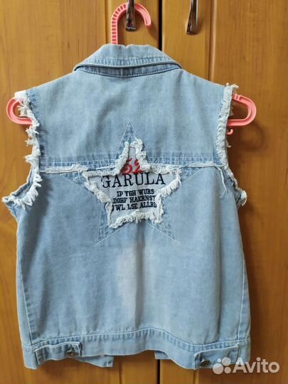 Жилетка джинсовая для девочки 6-8 лет