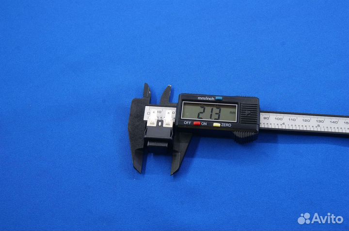 Кнопка для мясорубки Zelmer 10006273