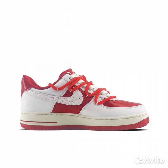 Nike Air Force 1 Low “University Red”