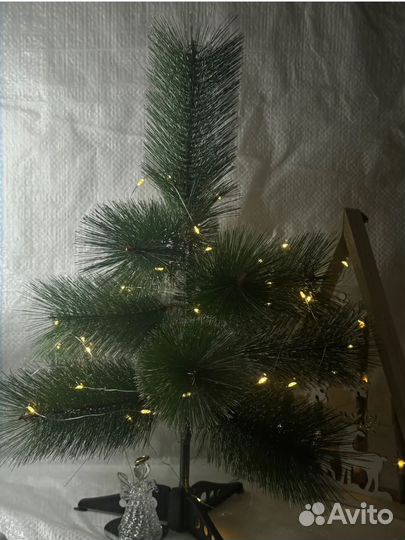 Сосна пушистая ель искуственная заснеженная 60 90