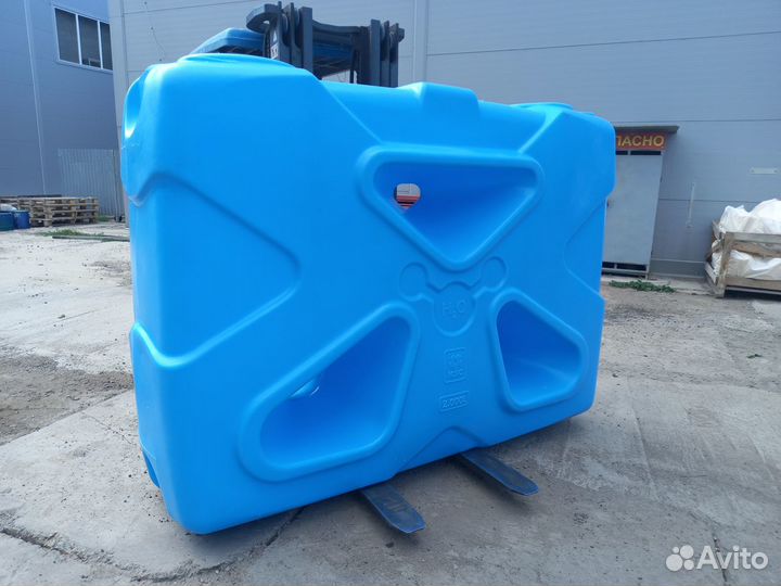 Бак для воды пластиковый 2000 литров