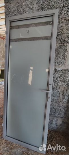 Дверь стекло алюминий
