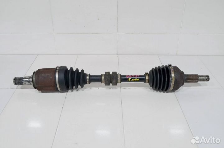 Приводной вал передний левый Nissan Pathfinder R52