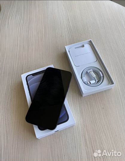 iPhone 12 64 gb новый