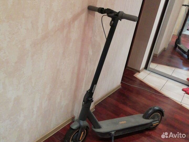 Самокат взрослый электрический бу на 120 кг
