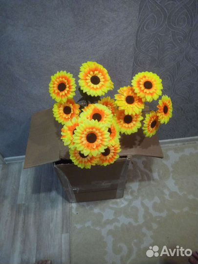 Цветы искусственные Подсолнухи, букеты
