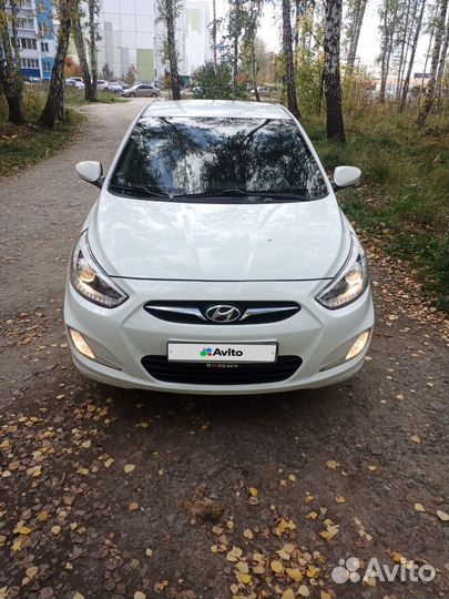 Hyundai Solaris 1.6 AT, 2013, 124 000 км