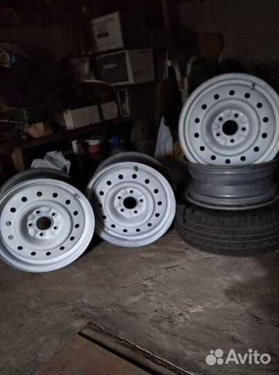 Диски 5x114.3 r16