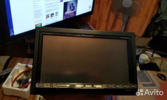 Продам 2DIN мультимедийный центр с 6-дисковым DVD