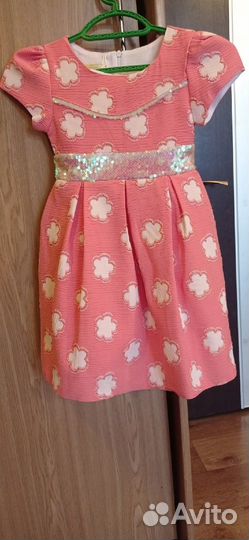 Продам платья