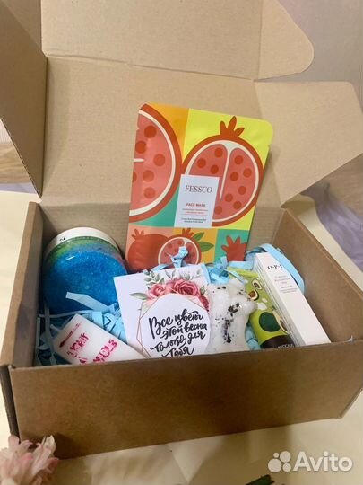 Подарочный набор к 8 марта девушке / любимой