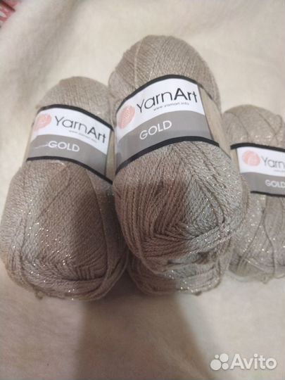 Пряжа YarnArt Gold 9048 бежевый с люрексом