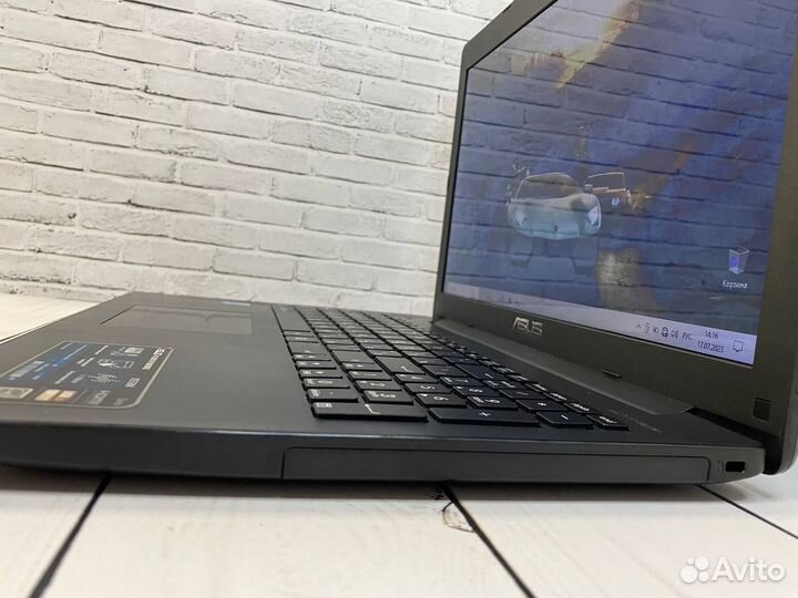 Производительный ноутбук Asus SSD / 4 ядра