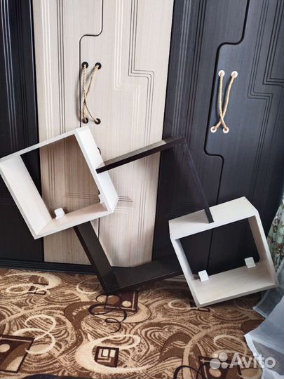 Полка настенная бу