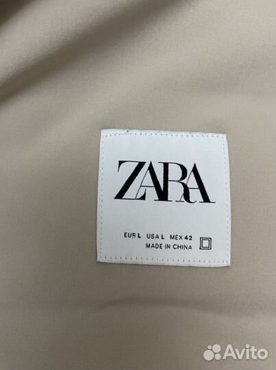 Жилет Zara