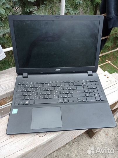 Ноутбук Acer Aspire ES1-571