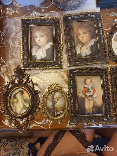 Шелкография в бронзовых рамочках