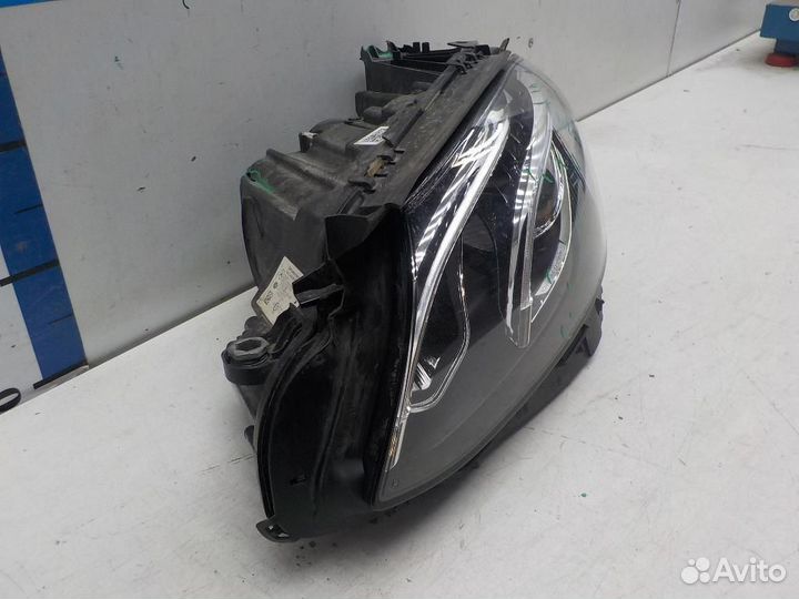 Фара левая Mercedes-Benz E-Class